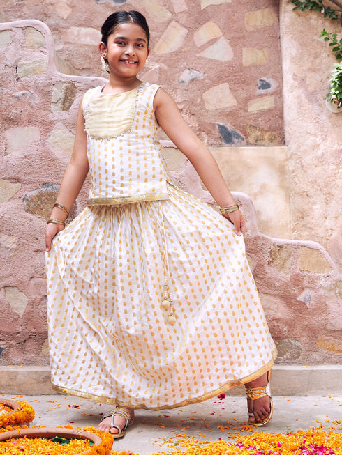 Girl's' Cream And Gold Jacquard Lehenga